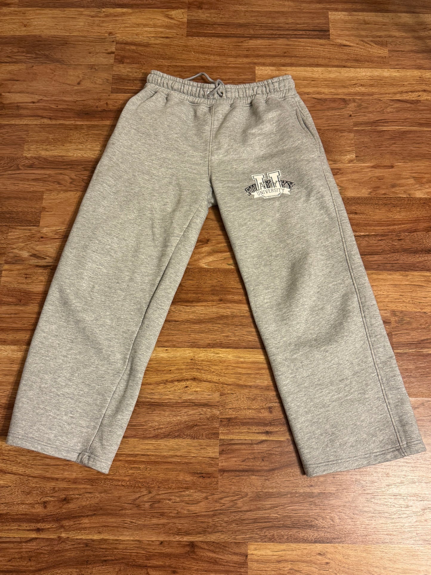 Lay U pants